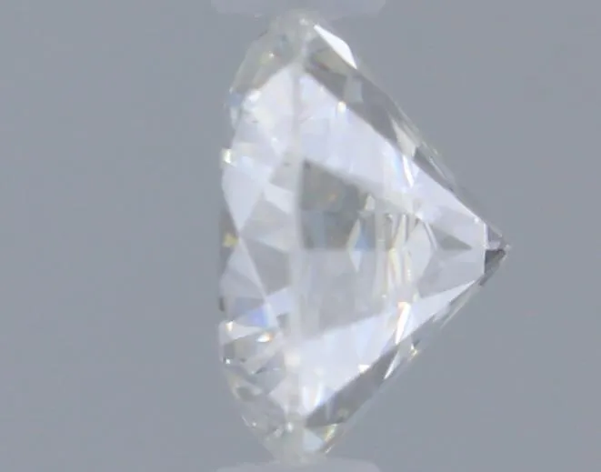 0.24ct Round Lab Grown Diamond (Colour E, Clarity VS2, Cut VG, IGI Certified)