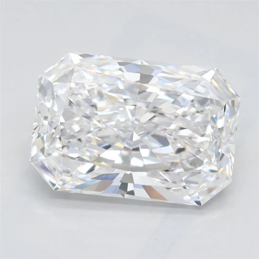 1.65ct Radiant Lab Grown Diamond (Colour D, Clarity VVS1, IGI Certified)