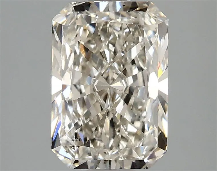 2.02ct Radiant Lab Grown Diamond (Colour H, Clarity VS2, IGI Certified)