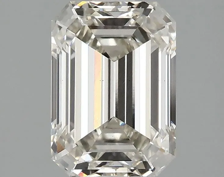 2.10ct Emerald Lab Grown Diamond (Colour I, Clarity VS2, IGI Certified)