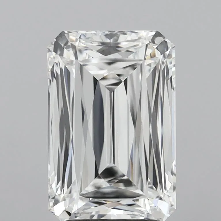 2.89ct Radiant Lab Grown Diamond (Colour E, Clarity VVS1, IGI Certified)