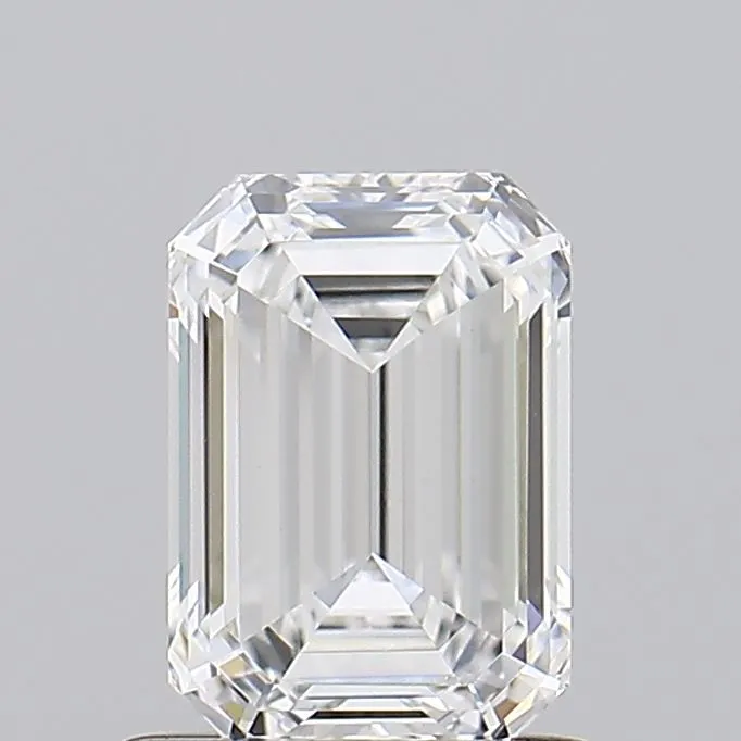 3.02ct Emerald Lab Grown Diamond (Colour I, Clarity VS2, IGI Certified)