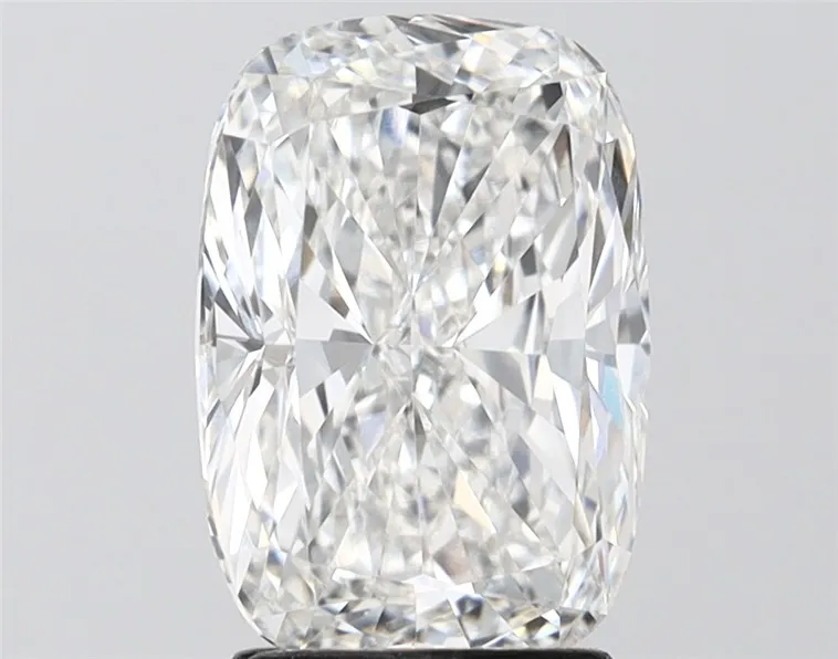 3.03ct Cushion modified Lab Grown Diamond (Colour F, Clarity VVS2, IGI Certified)