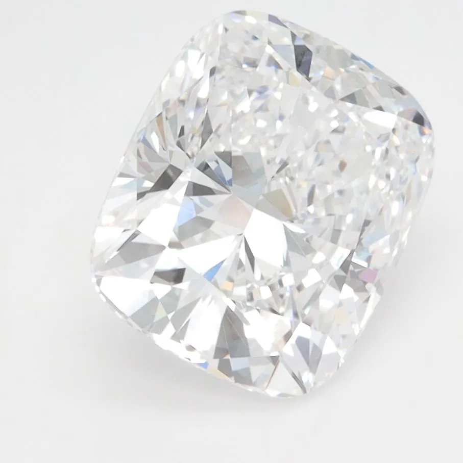3.09ct Cushion brilliant Lab Grown Diamond (Colour D, Clarity VVS1, IGI Certified)