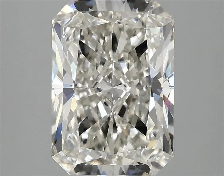 3.09ct Radiant Lab Grown Diamond (Colour G, Clarity VS2, IGI Certified)