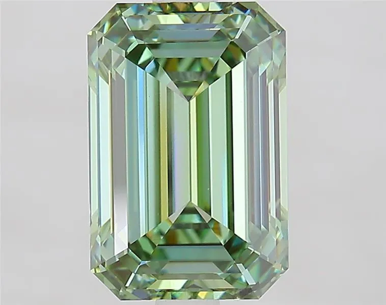 3.10ct Emerald Lab Grown Diamond (Colour Fancy Vivid Green, Clarity VVS2, IGI Certified)