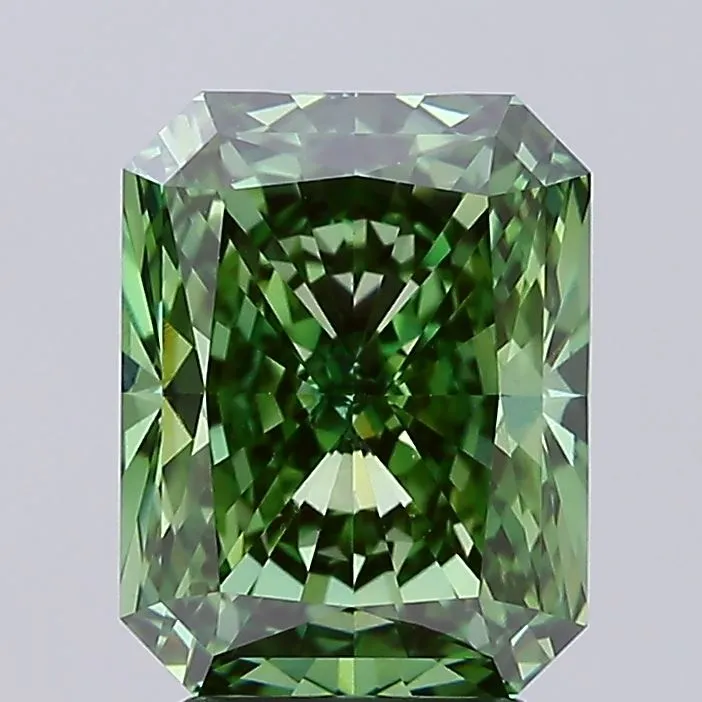 3.54ct Radiant Lab Grown Diamond (Colour Fancy Vivid Green, Clarity VVS2, IGI Certified)