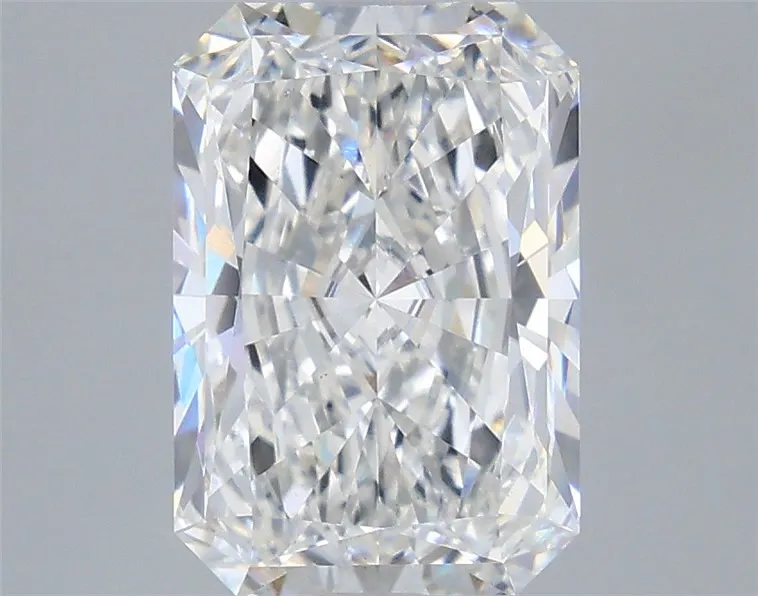 3.56ct Radiant Lab Grown Diamond (Colour F, Clarity VS1, IGI Certified)