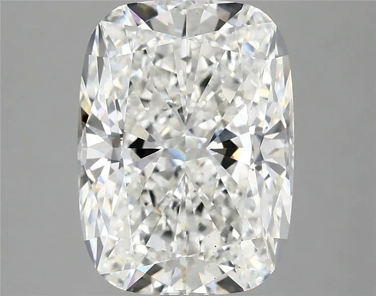 4.04ct Cushion modified Lab Grown Diamond (Colour E, Clarity VS2, IGI Certified)