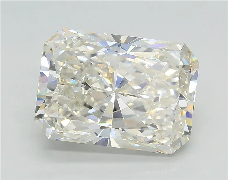 4.05ct Radiant Lab Grown Diamond (Colour H, Clarity VVS2, IGI Certified)