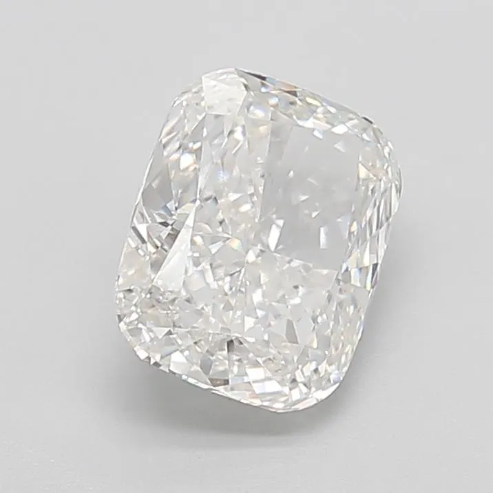 4.06ct Cushion modified Lab Grown Diamond (Colour E, Clarity VVS1, IGI Certified)
