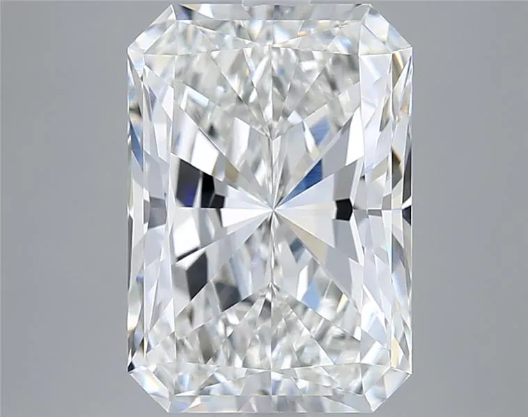 5.05ct Radiant Lab Grown Diamond (Colour E, Clarity VVS2, IGI Certified)