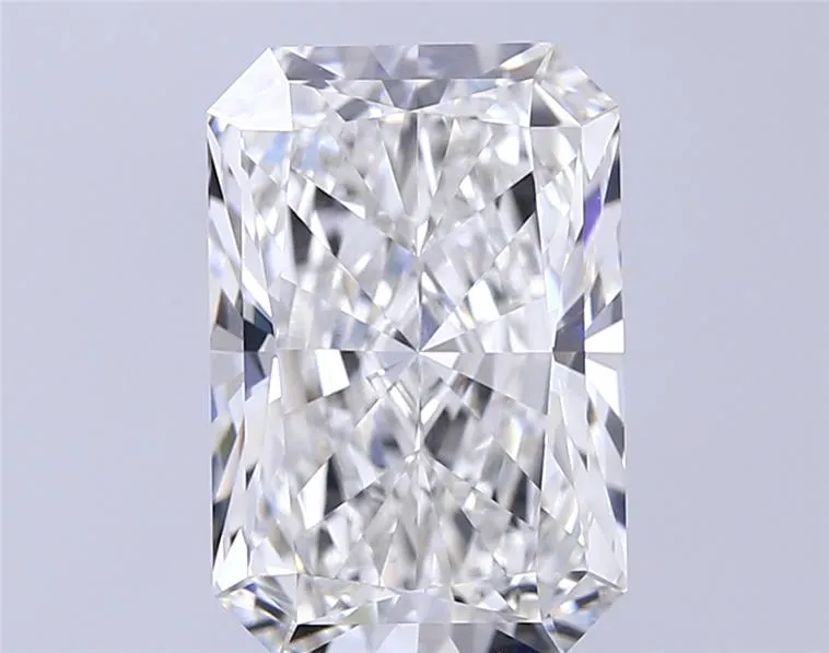 5.05ct Radiant Lab Grown Diamond (Colour F, Clarity VVS1, IGI Certified)