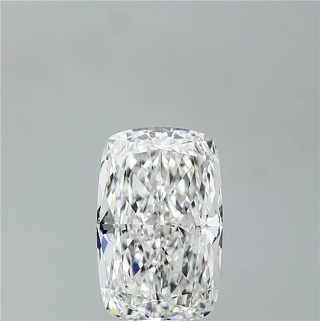 5.53ct Cushion modified Lab Grown Diamond (Colour E, Clarity VVS2, IGI Certified)