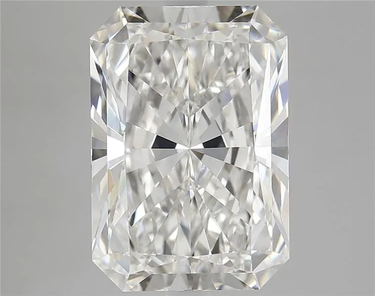 7.11ct Radiant Lab Grown Diamond (Colour F, Clarity VVS2, IGI Certified)