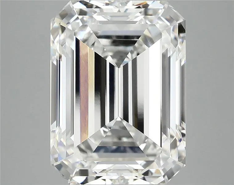 7.12ct Emerald Lab Grown Diamond (Colour F, Clarity VVS2, IGI Certified)