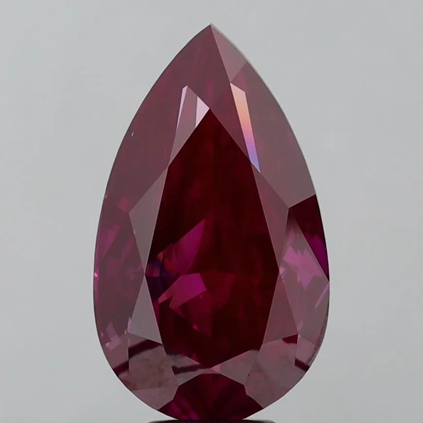 7.51ct Pear Lab Grown Diamond (Colour Fancy Vivid Pink, Clarity SI1, IGI Certified)